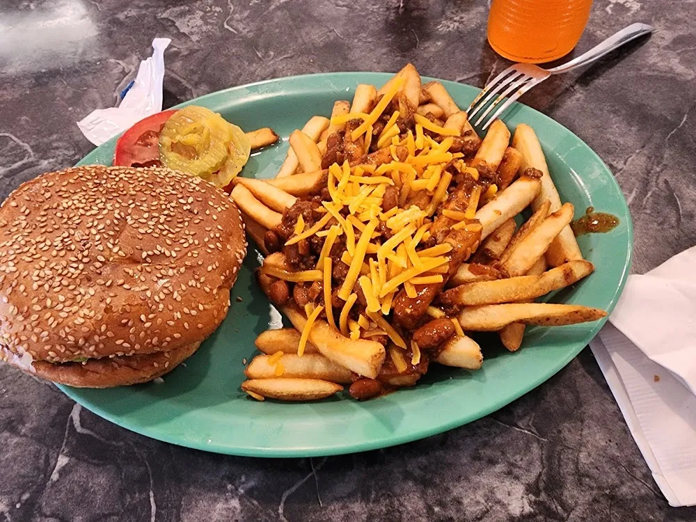 El Jefe Burger with Chili Cheese Fries